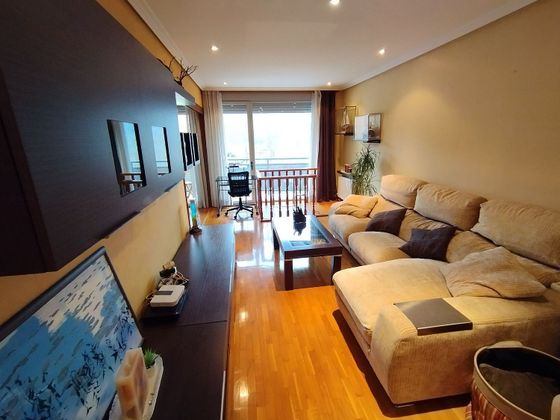 Foto 2 de Pis en venda a Aoiz/Agoitz de 3 habitacions amb terrassa i garatge