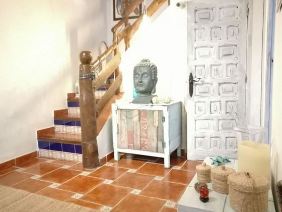 Foto 2 de Xalet en venda a calle La Fuente de 4 habitacions amb terrassa i garatge