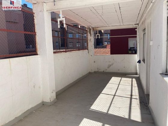 Foto 1 de Piso en venta en Belén - Pilarica - Bº España de 3 habitaciones con terraza y calefacción