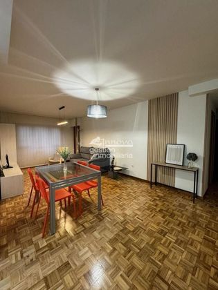 Foto 1 de Pis en lloguer a Centro - Segovia de 3 habitacions amb terrassa i mobles