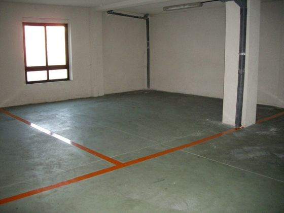 Foto 1 de Garaje en venta en calle Lehendakari Aguirre de 14 m²