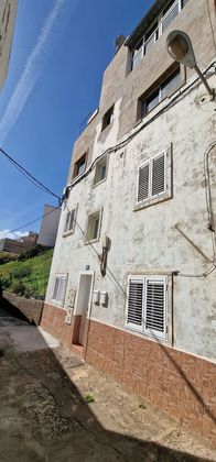 Foto 1 de Pis en venda a calle Pamplona de 3 habitacions i 105 m²