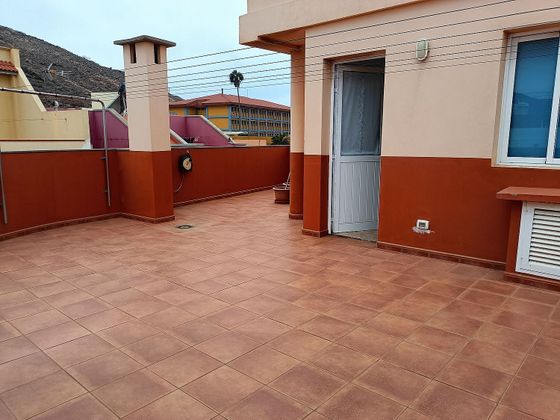 Foto 1 de Venta de casa en calle Bravo Murillo de 3 habitaciones con terraza y piscina