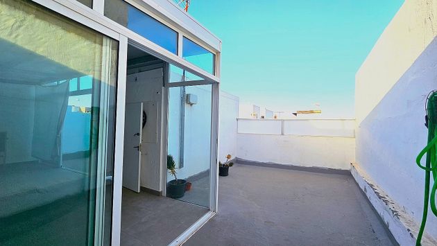 Foto 1 de Casa en venta en Carrizal de 4 habitaciones con terraza y garaje