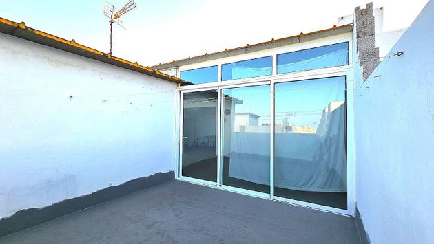Foto 2 de Casa en venta en Carrizal de 4 habitaciones con terraza y garaje