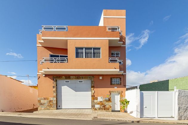 Foto 1 de Chalet en venta en calle Las Remudas de 3 habitaciones con terraza y garaje