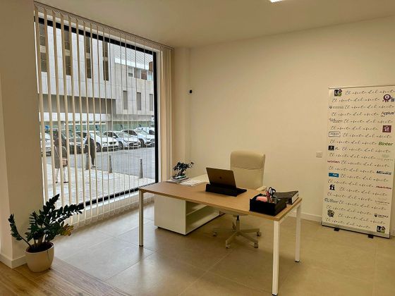 Foto 1 de Alquiler de oficina en calle Luis Doreste Silva de 98 m²