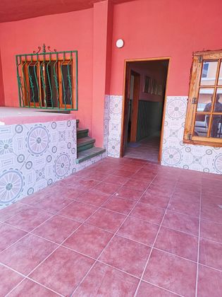 Foto 2 de Casa adosada en venta en Carrizal de 3 habitaciones con jardín