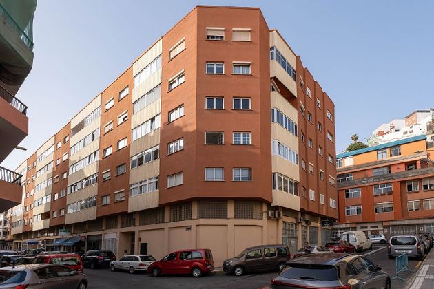 Foto 1 de Piso en venta en calle Ángel Guerra de 4 habitaciones con garaje y balcón