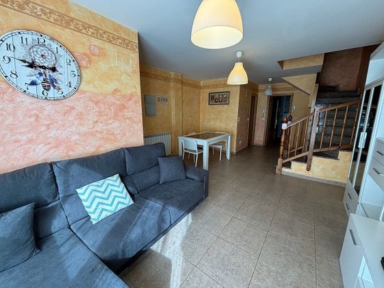 Foto 2 de Casa en venda a Zuera de 3 habitacions amb terrassa i garatge