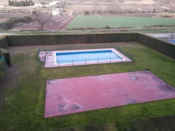 Foto 1 de Pis en venda a Fuenmayor de 3 habitacions amb piscina i garatge