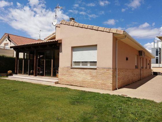 Foto 2 de Xalet en venda a Banastás de 4 habitacions amb terrassa i garatge