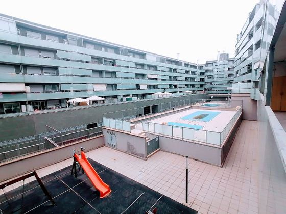 Foto 1 de Pis en venda a calle Monasterio Dde Rueda de 2 habitacions amb terrassa i piscina
