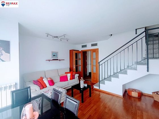 Foto 1 de Dúplex en venta en Alagón de 4 habitaciones con terraza y piscina
