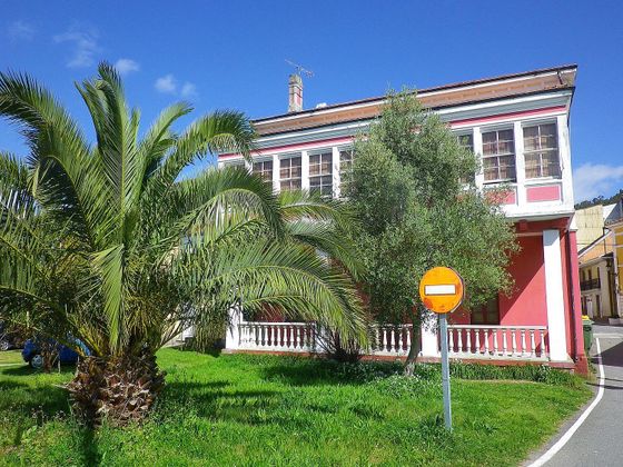 Foto 2 de Xalet en venda a Viveiro de 4 habitacions amb terrassa i jardí