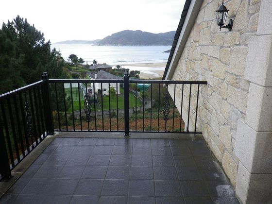 Foto 2 de Xalet en venda a Viveiro de 5 habitacions amb terrassa i jardí