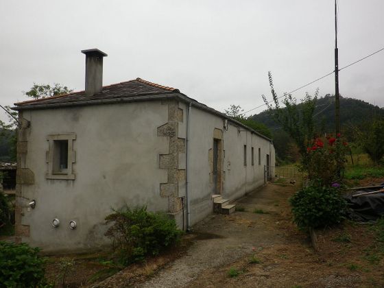 Foto 1 de Xalet en venda a Viveiro de 4 habitacions amb garatge i jardí