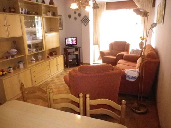 Foto 1 de Pis en venda a Viveiro de 4 habitacions amb terrassa i calefacció
