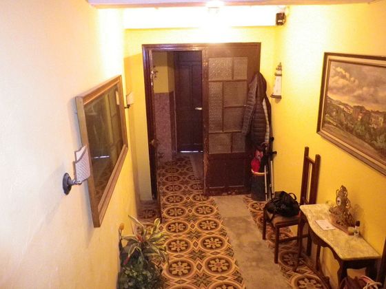 Foto 2 de Casa adossada en venda a calle Casco Historico de 12 habitacions amb balcó i calefacció