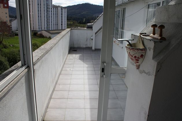 Foto 2 de Venta de piso en calle Alonso Pérez de 3 habitaciones con terraza y calefacción