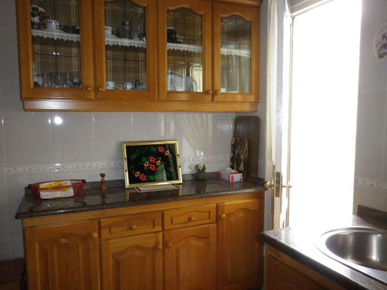 Foto 2 de Pis en venda a Viveiro de 3 habitacions amb balcó i calefacció