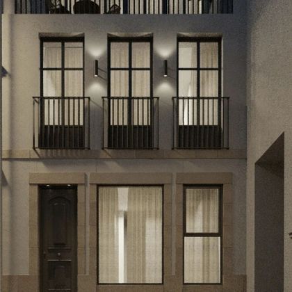 Foto 2 de Casa adossada en venda a plaza De España de 6 habitacions amb terrassa i balcó