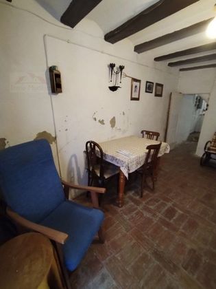 Foto 2 de Venta de casa rural en Rubielos de Mora de 3 habitaciones y 120 m²