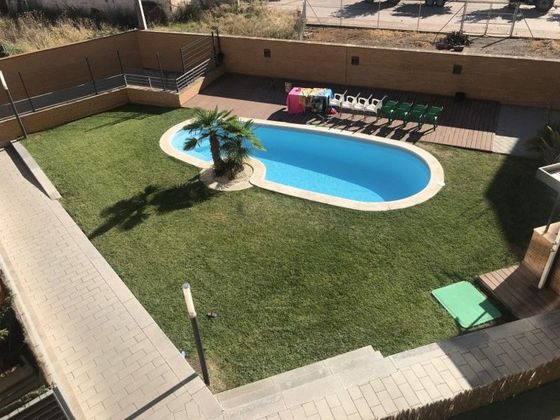Foto 1 de Pis en venda a Huércanos de 3 habitacions amb terrassa i piscina
