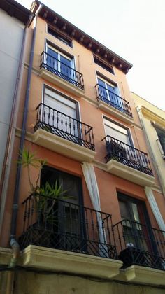 Foto 1 de Pis en venda a Casco Antiguo de 3 habitacions amb balcó i calefacció