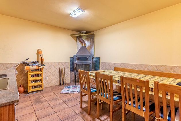 Foto 1 de Casa adosada en venta en Medrano de 4 habitaciones con terraza y piscina