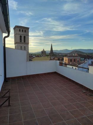 Foto 1 de Ático en venta en Casco Antiguo de 2 habitaciones con terraza y calefacción