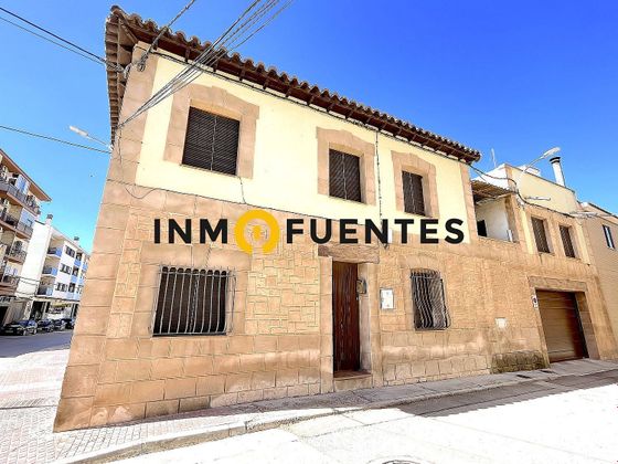 Foto 1 de Casa en venda a calle Goya de 5 habitacions amb terrassa i garatge