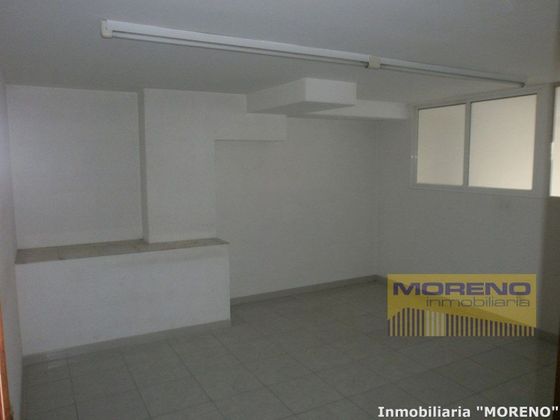 Foto 2 de Oficina en alquiler en Sarria de 126 m²