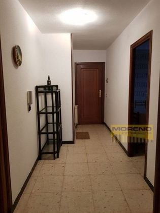 Foto 2 de Piso en venta en Sarria de 3 habitaciones con ascensor