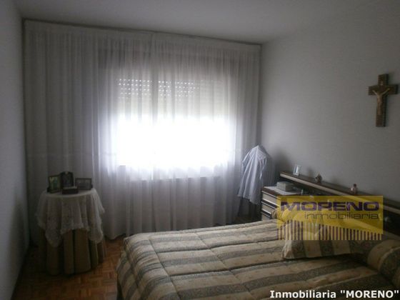 Foto 2 de Piso en venta en Sarria de 3 habitaciones con garaje