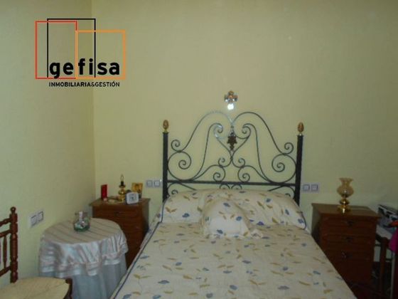 Foto 1 de Venta de casa adosada en Cózar de 6 habitaciones con terraza y aire acondicionado