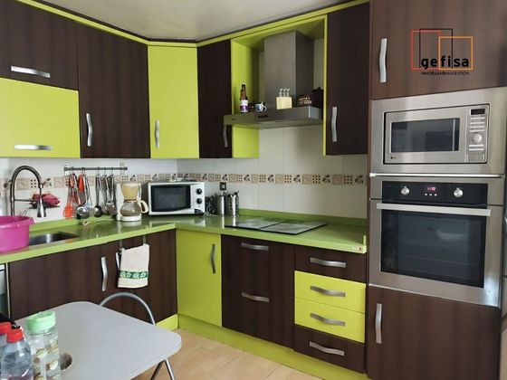 Foto 1 de Dúplex en venta en Valdepeñas de 3 habitaciones con terraza y garaje
