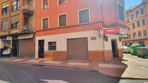 Foto 1 de Local en lloguer a calle Ramón y Cajal de 116 m²