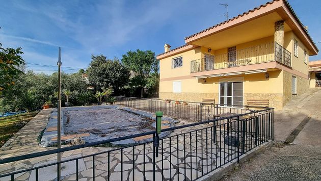 Foto 2 de Xalet en venda a calle Los Pinos Borriol de 4 habitacions amb terrassa i piscina