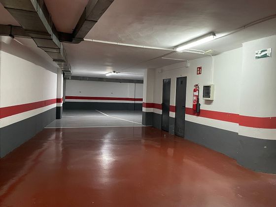 Foto 2 de Alquiler de garaje en calle Asalto de 30 m²