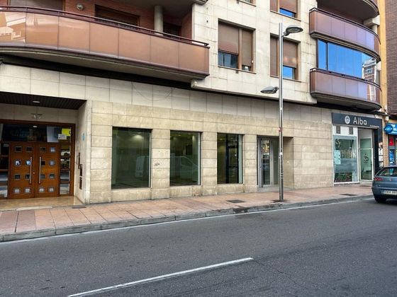 Foto 2 de Alquiler de local en paseo Teruel de 280 m²