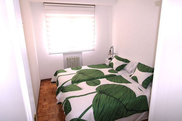 Foto 2 de Alquiler de piso en Centro - Gijón de 4 habitaciones con muebles y calefacción