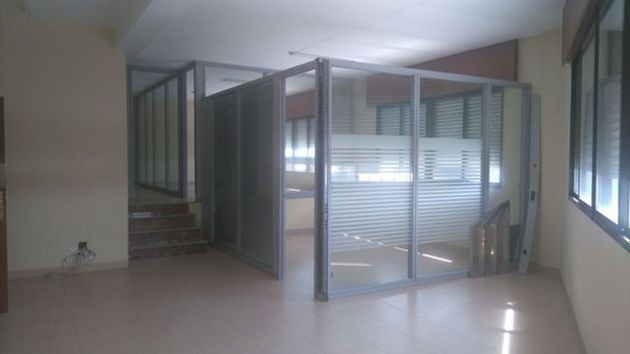 Foto 1 de Alquiler de oficina en Campus Norte - San Caetano de 141 m²