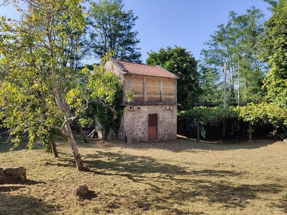 Foto 2 de Xalet en venda a Padrón de 3 habitacions amb garatge i jardí