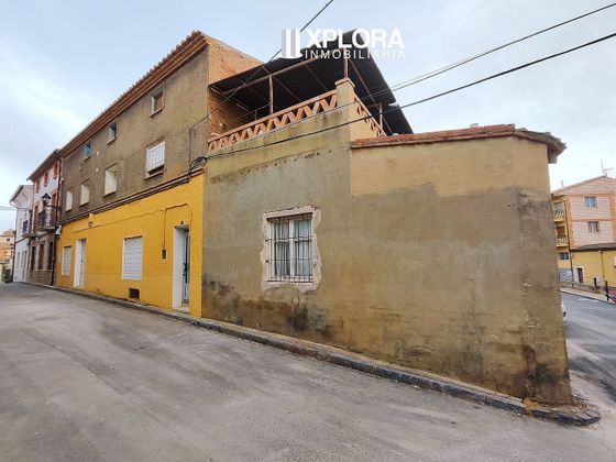Foto 2 de Venta de casa en calle Del Postigo de 4 habitaciones con terraza