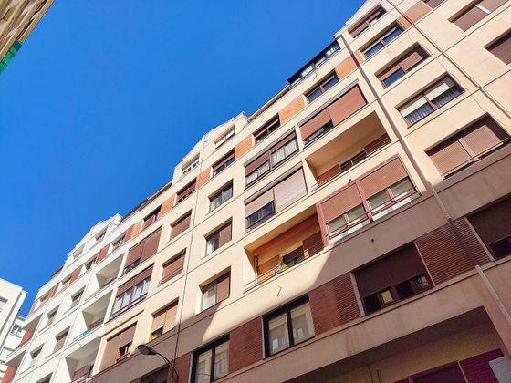 Foto 1 de Venta de piso en calle Indautxu de 3 habitaciones con calefacción y ascensor