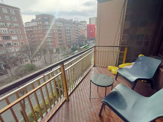 Foto 1 de Pis en venda a calle Sabino Arana Etorbidea de 5 habitacions amb terrassa i garatge