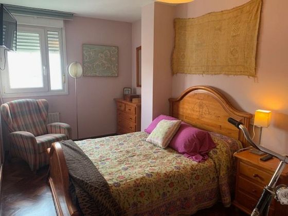 Foto 2 de Piso en venta en Errekaldeberri - Larraskitu de 2 habitaciones con terraza y garaje
