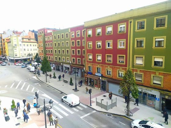 Foto 1 de Piso en venta en Milán - Pumarín - Teatinos de 2 habitaciones con balcón y calefacción