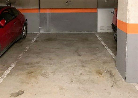 Foto 1 de Garatge en venda a Zabalgana - Ariznabarra de 29 m²